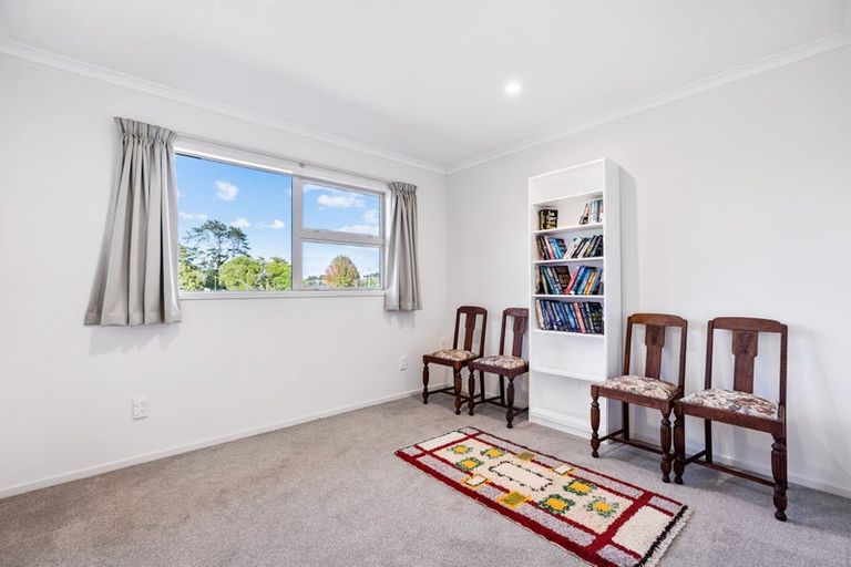 Photo of property in 46 Franklin Road, Paparoa, 0571