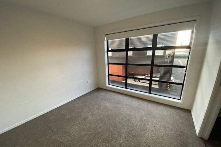 Photo of property in 17 Owens Place, Mount Maunganui, 3116