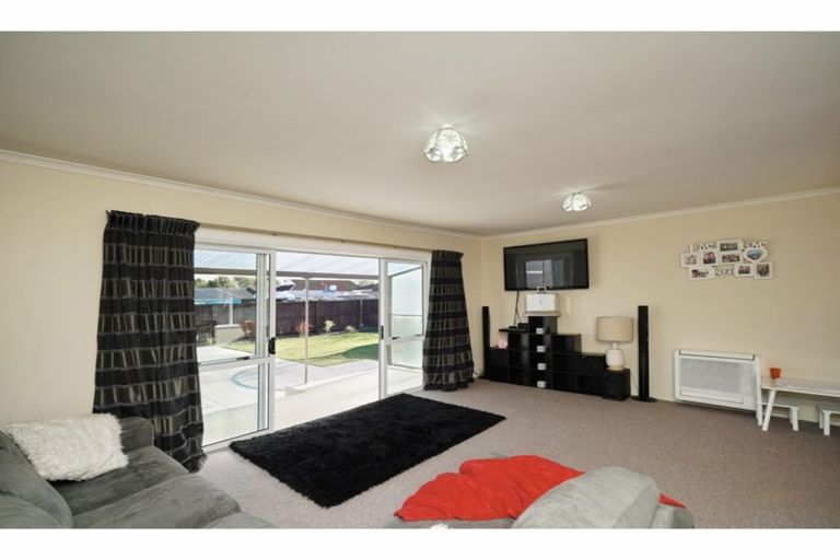 Photo of property in 6 Hodgson Avenue, Kaiapoi, 7630