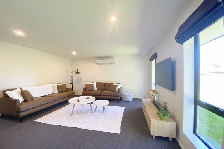 Photo of property in 17 Dynes Road, Rolleston, 7615