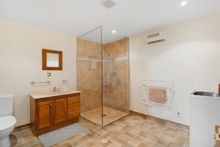 Photo of property in 12 Grove Avenue, Weston, Oamaru, 9401