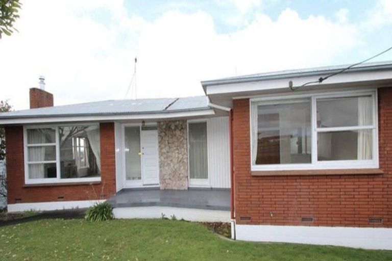 Photo of property in 92 Hillcrest Road, Hillcrest, Hamilton, 3216