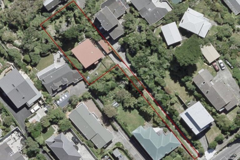 Photo of property in 16 Waru Street, Khandallah, Wellington, 6035