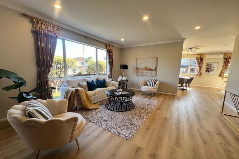 Photo of property in 12 Janway Avenue, Flat Bush, Auckland, 2016