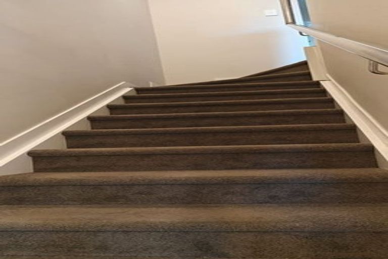 Photo of property in 5/58 Te Atatu Road, Te Atatu South, Auckland, 0610