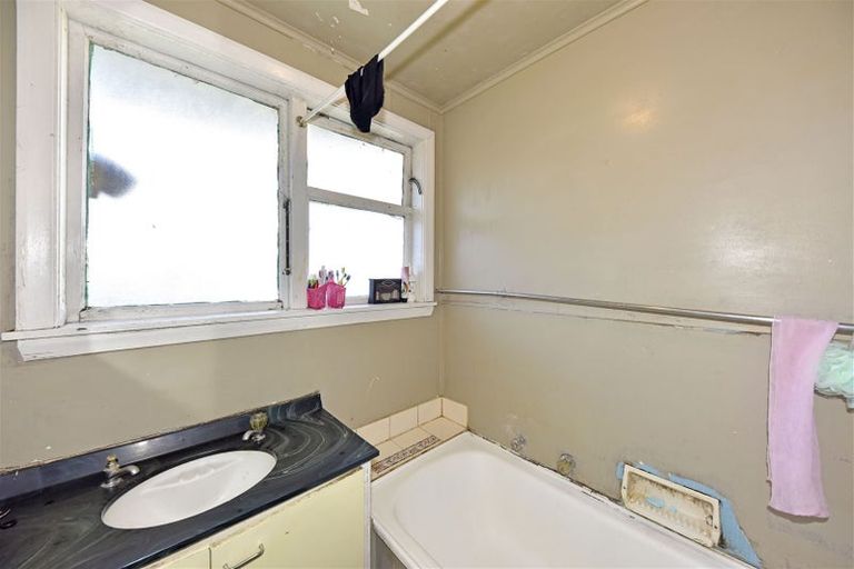 Photo of property in 4 Aldgate Street, Redwood, Christchurch, 8051