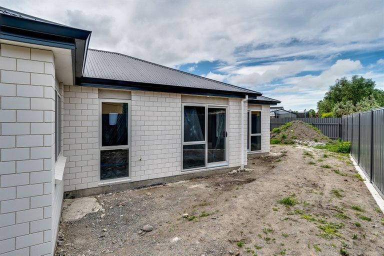 Photo of property in 9a Lowther Place, Taradale, Napier, 4112