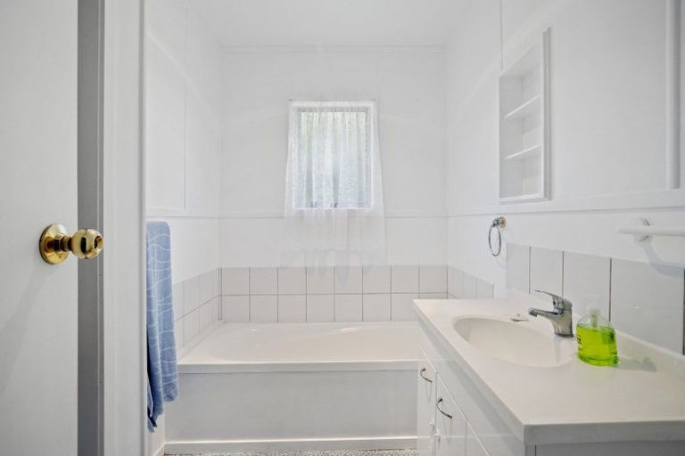 Photo of property in 7 Mcshane Street, Pukekohe, 2120