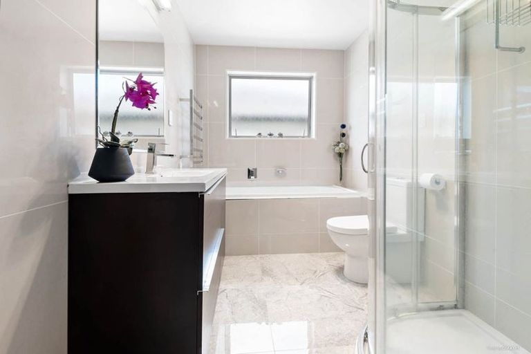 Photo of property in 5 Kiltole Drive, Flat Bush, Auckland, 2019