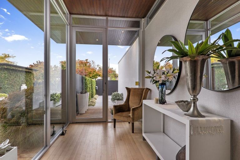 Photo of property in 10 Royds Street, Fendalton, Christchurch, 8014