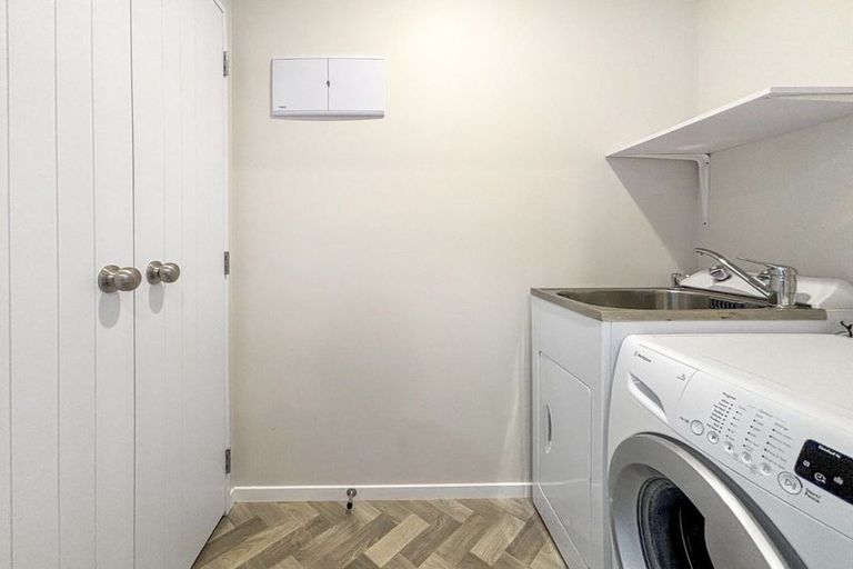 Photo of property in 4 Cleland Street, Palmerston North, 4410
