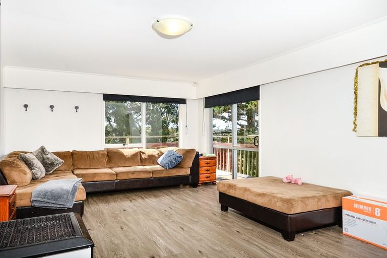 Photo of property in 44 Gallony Avenue, Massey, Auckland, 0614