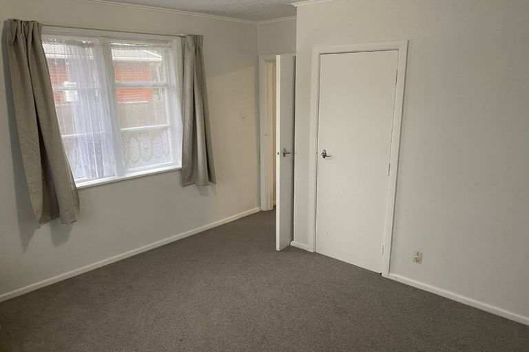 Photo of property in 199 Riverside Drive, Waterloo, Lower Hutt, 5011