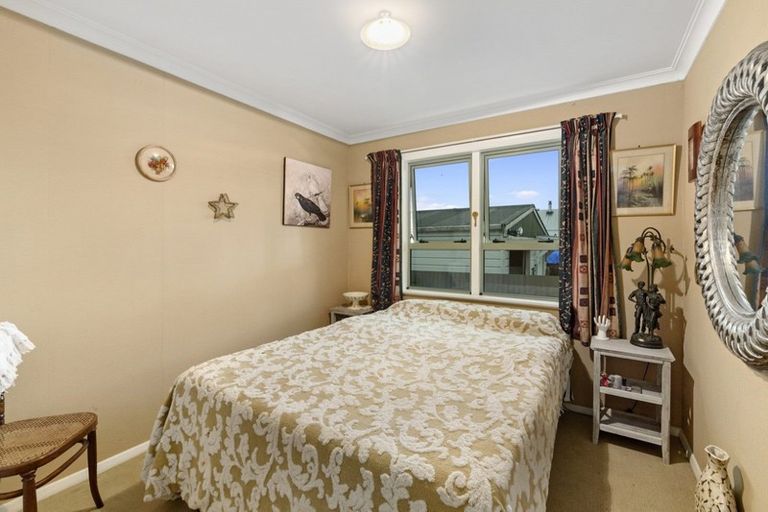 Photo of property in 55 Graham Street, Levin, 5510