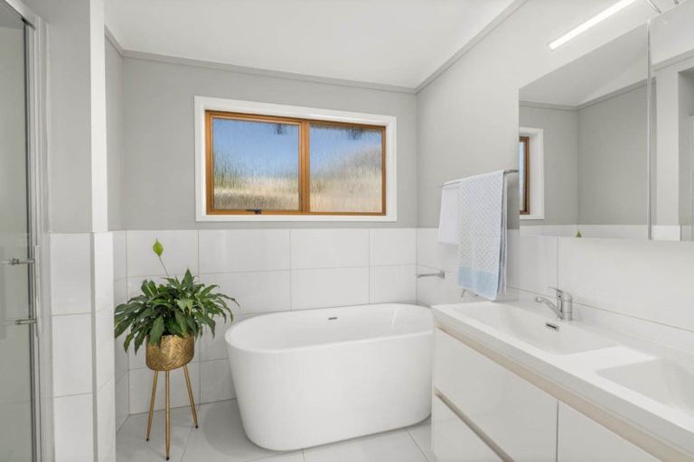 Photo of property in 51b Albert Street, Kawakawa, 0210