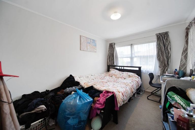 Photo of property in 8 Haddon Street, Mangere East, Auckland, 2024
