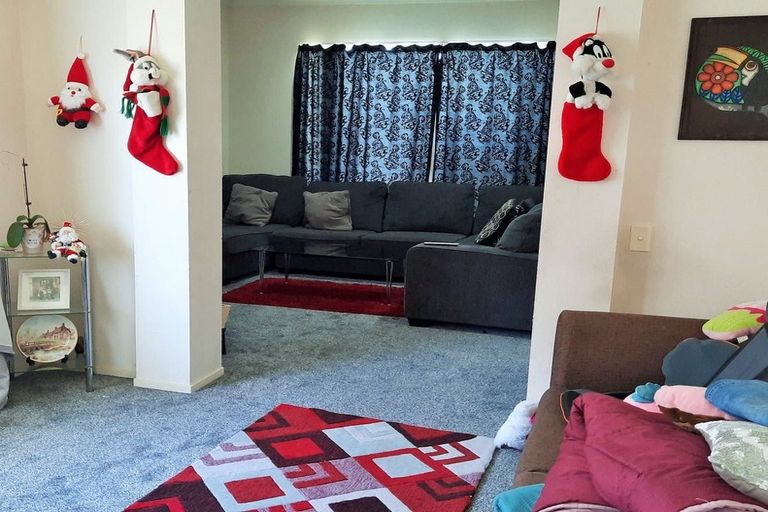 Photo of property in 67 Middlefield Drive, East Tamaki Heights, Auckland, 2016