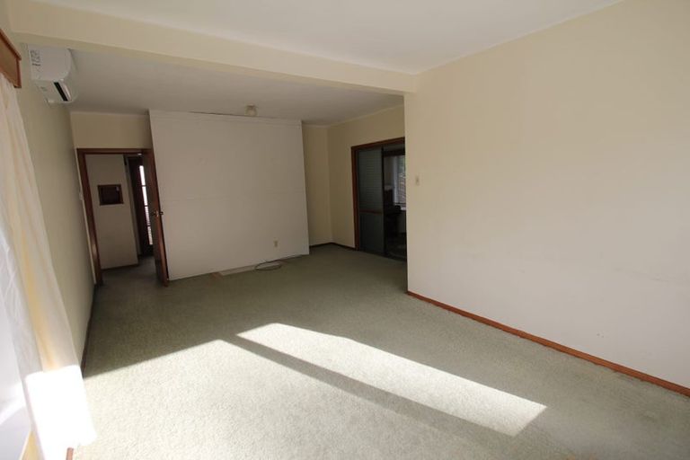 Photo of property in 40 Woodland Road, Johnsonville, Wellington, 6037