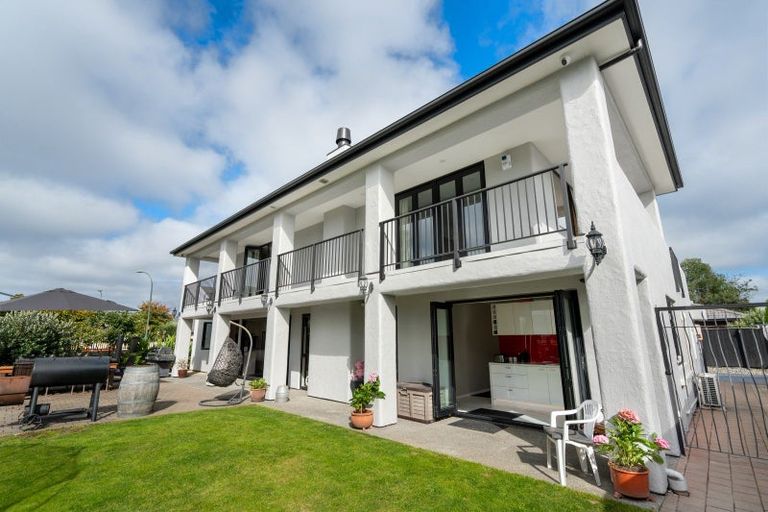 Photo of property in 20 Baltic Place, Northwood, Christchurch, 8051