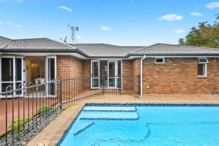 Photo of property in 3 Milbrook Place, Chartwell, Hamilton, 3210