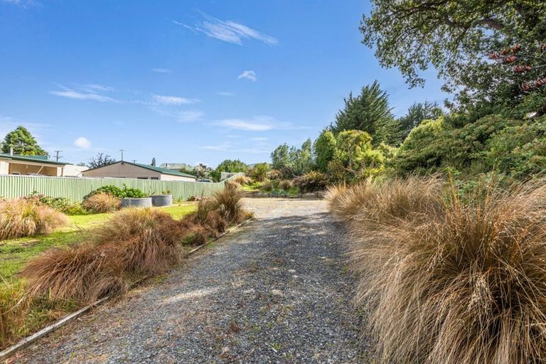 Photo of property in 11 Meadow Street, Lumsden, 9730