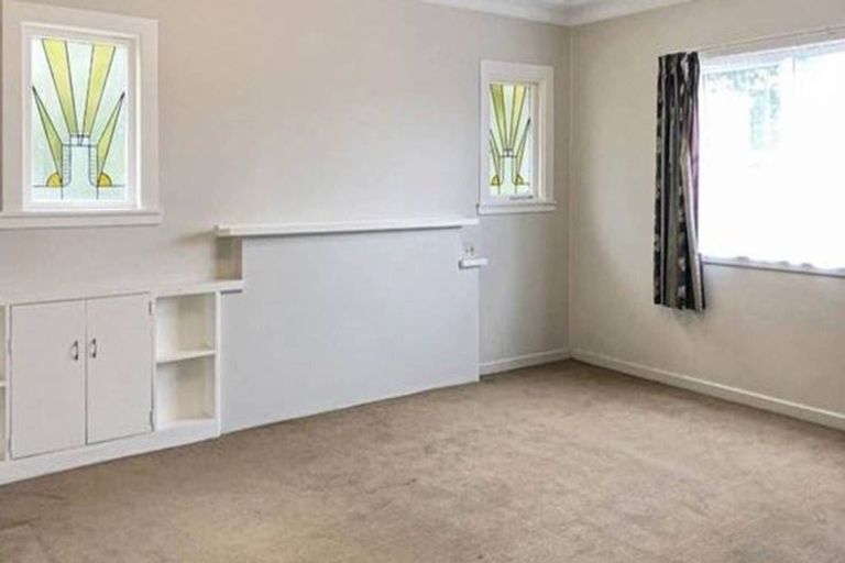 Photo of property in 15 Sturdee Road, Manurewa, Auckland, 2102