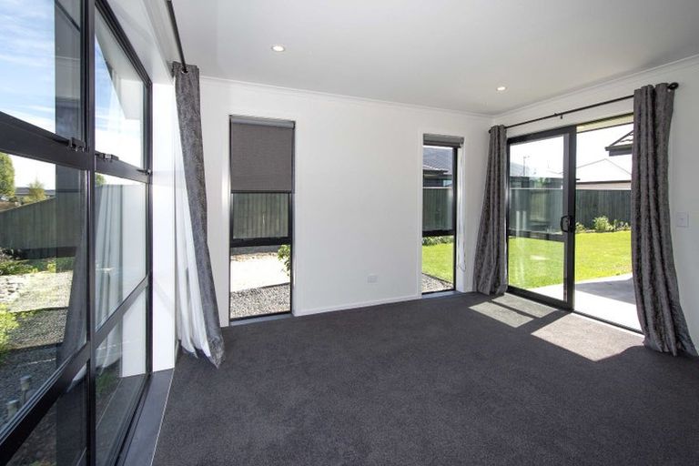 Photo of property in 324 Halswell Junction Road, Halswell, Christchurch, 8025