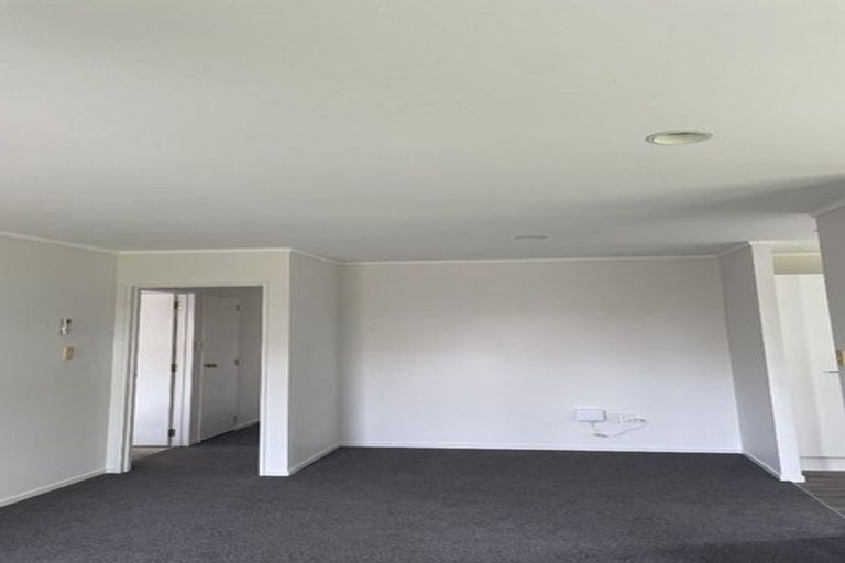 Photo of property in 2/51a Browns Road, Manurewa, Auckland, 2102