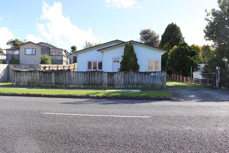 Photo of property in 84 Riverview Road, Huntly, 3700