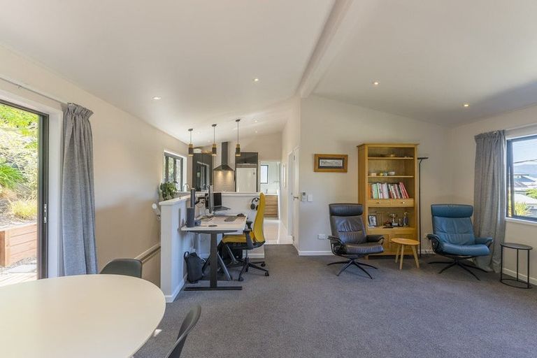 Photo of property in 69 Golf Road, Paraparaumu Beach, Paraparaumu, 5032