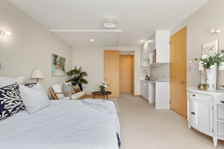 Photo of property in 8a Pacific View Road, Papamoa Beach, Papamoa, 3118
