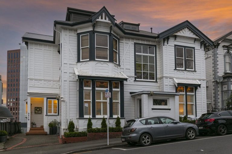 Photo of property in 219u2 The Terrace, Wellington Central, Wellington, 6011