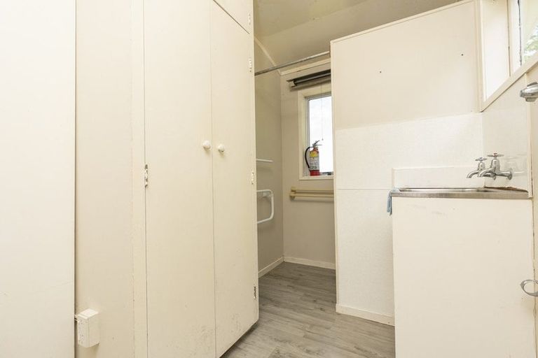 Photo of property in 37 Ngapuke Lane, Parua Bay, 0192