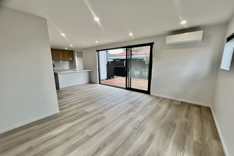 Photo of property in 1/10 Surrey Street, Linwood, Christchurch, 8062