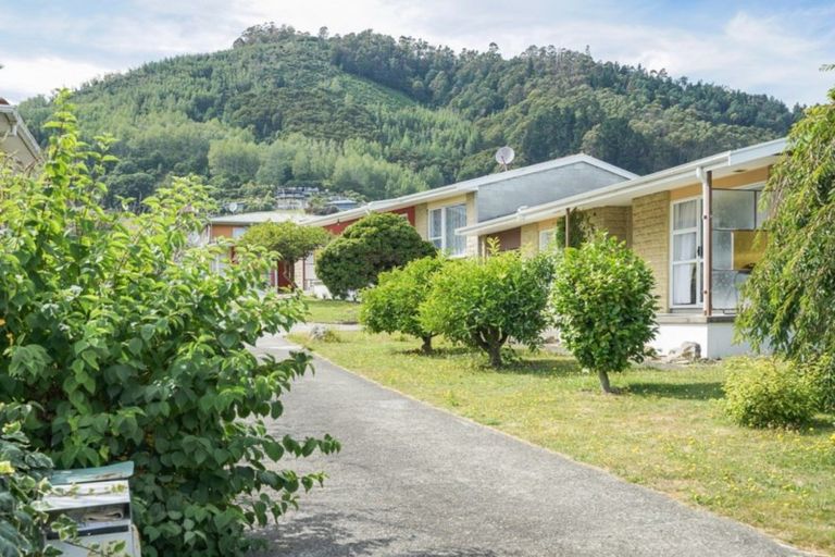 Photo of property in 169 Kawai Street South, Nelson South, Nelson, 7010