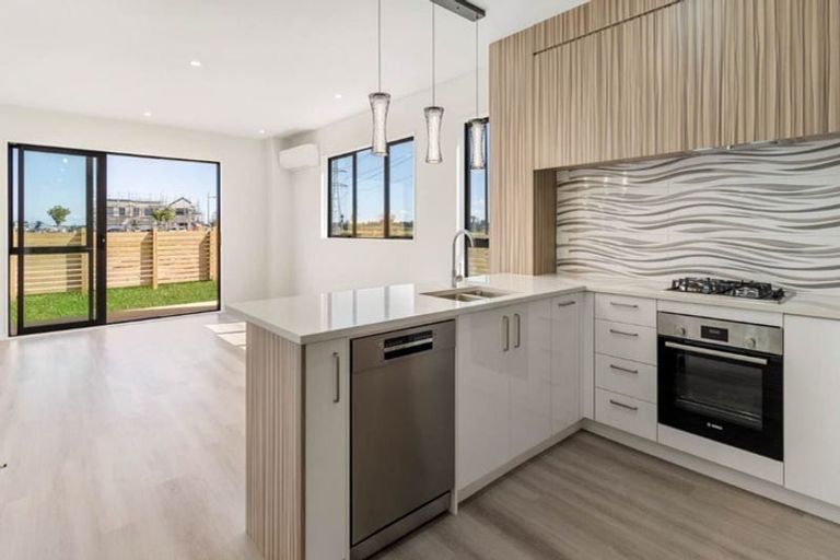Photo of property in 19 Peara Lane, Karaka, Papakura, 2113