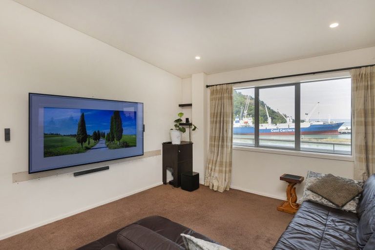 Photo of property in Bay View, 19/90 Customhouse Street, Gisborne, 4010