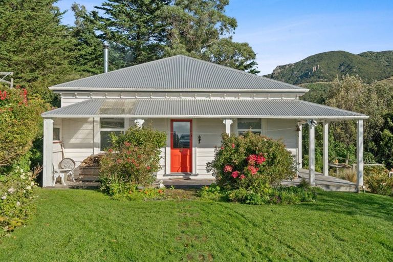 Photo of property in 429 Hickory Bay Road, Hickory Bay, Akaroa, 7583