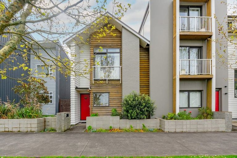 Photo of property in 26 Squadron Drive, Hobsonville, Auckland, 0616