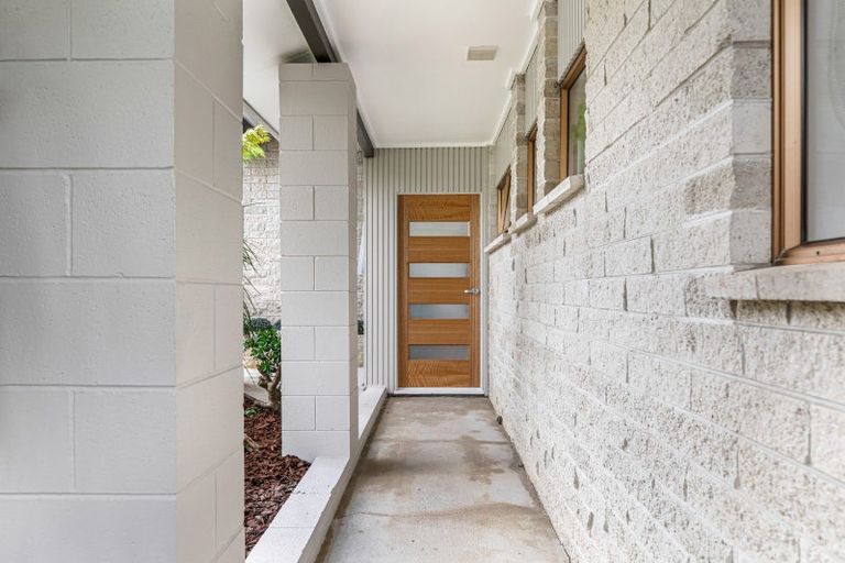 Photo of property in 211 Glamorgan Drive, Torbay, Auckland, 0630