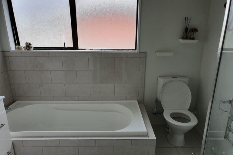 Photo of property in 74 Cortina Avenue, Johnsonville, Wellington, 6037