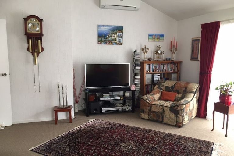 Photo of property in 10 Garden Lane, Torbay, Auckland, 0632