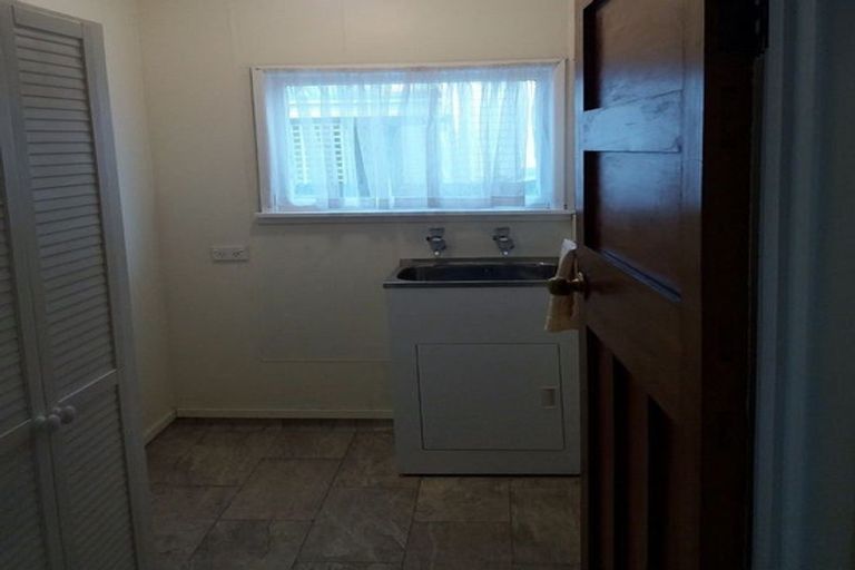 Photo of property in 41 Lyndhurst Street, Takaro, Palmerston North, 4412