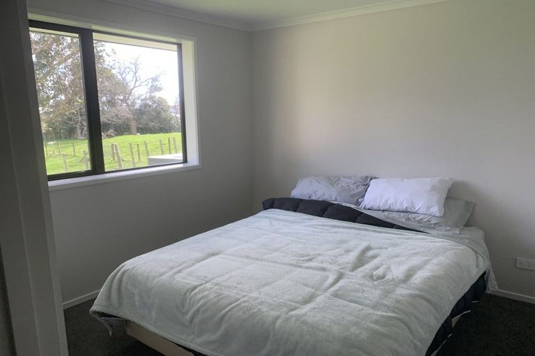 Photo of property in 16 Oldfield Lane, Marton, 4710