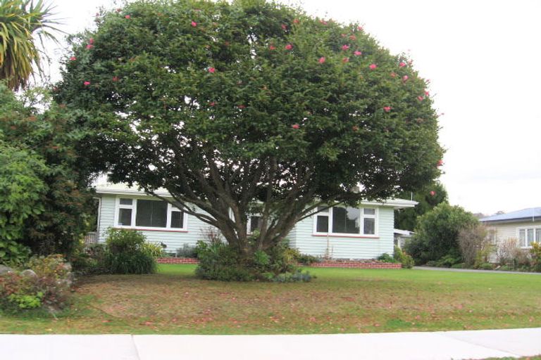 Photo of property in 25a Hammond Road, Taradale, Napier, 4112