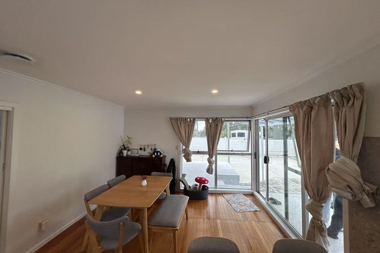 Photo of property in 26 Waimana Avenue, Northcote Point, Auckland, 0627