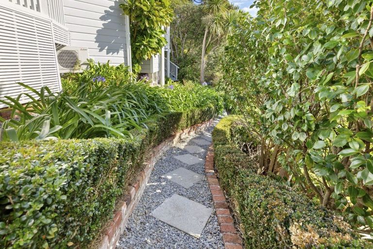 Photo of property in 78 Overtoun Terrace, Hataitai, Wellington, 6021