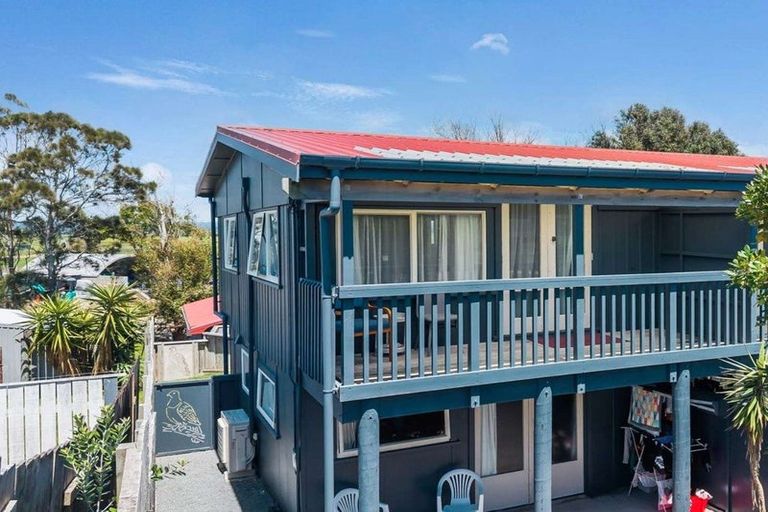 Photo of property in 1/130 Pukehina Parade, Pukehina, 3189