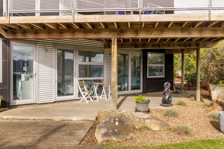 Photo of property in 5 Emerson Crescent, Diamond Harbour,  8971