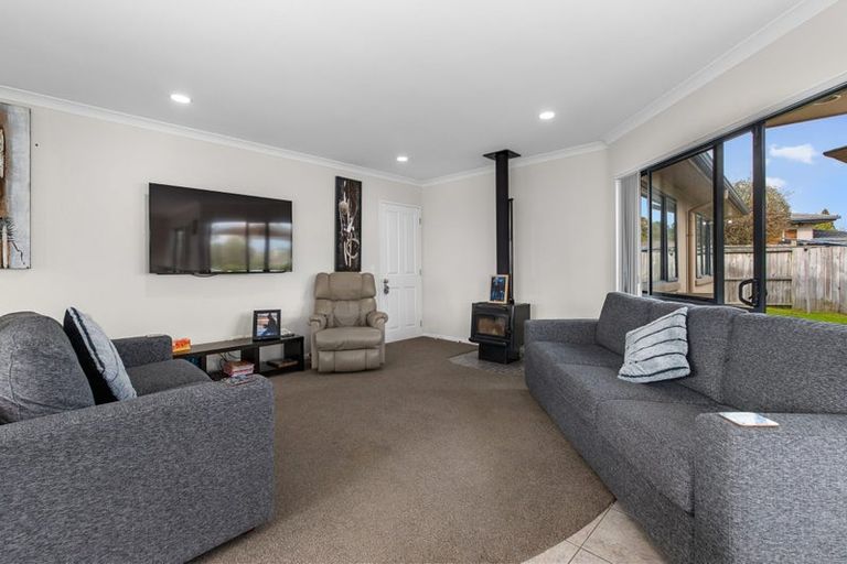 Photo of property in 3 Smylie Close, Ohauiti, Tauranga, 3112